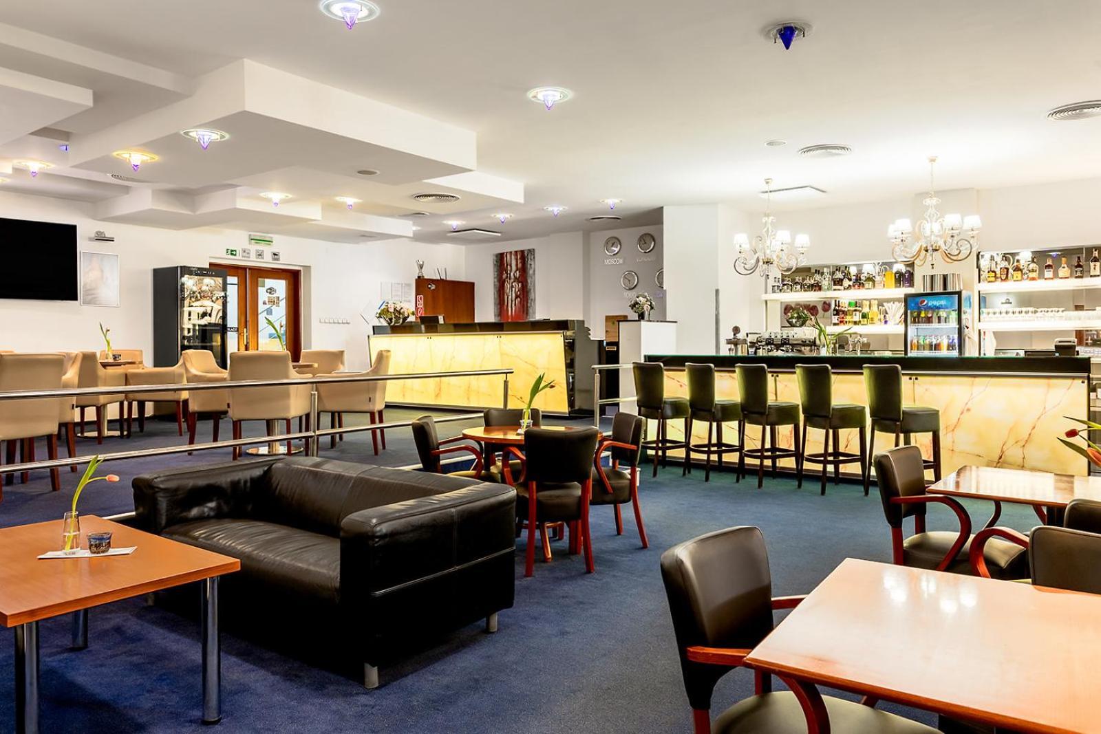 Hotel Saris Бардіїв Екстер'єр фото