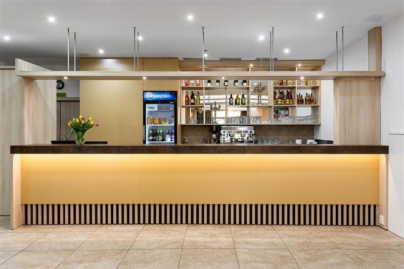 Hotel Saris Бардіїв Екстер'єр фото