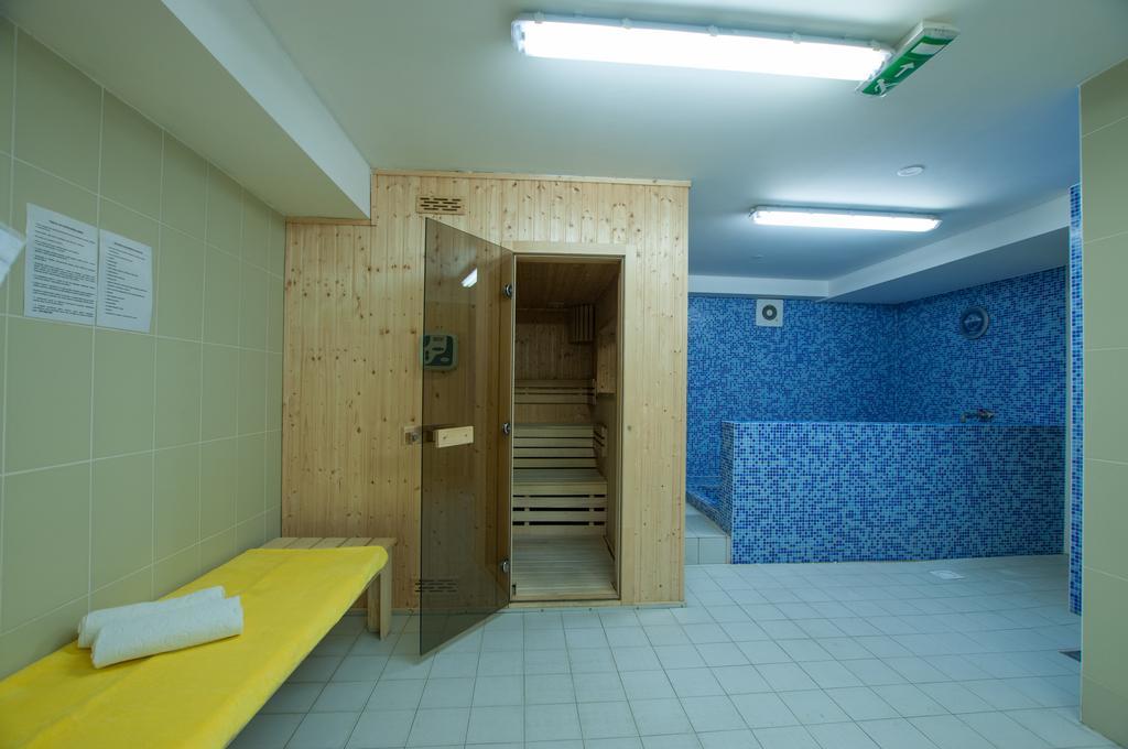 Hotel Saris Бардіїв Екстер'єр фото