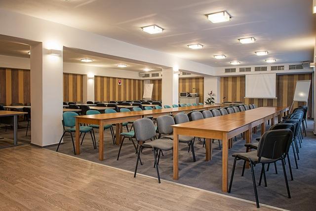 Hotel Saris Бардіїв Екстер'єр фото